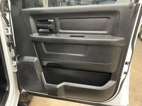 Used 2018 RAM 3500 Tradesman image 19