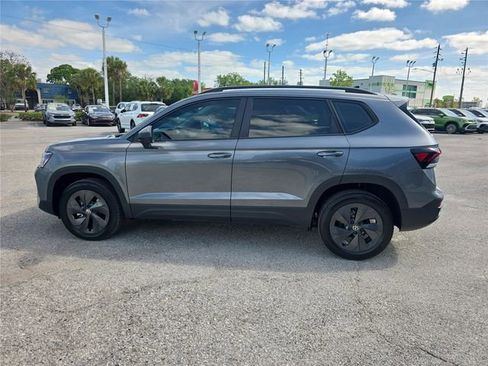 New 2026 Volkswagen Taos S image 5