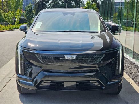 New 2026 Cadillac Optiq Sport 1 AWD/4WD image 8