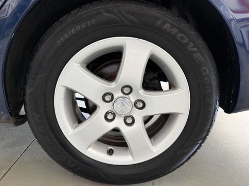 Used 2004 Toyota Camry SE FWD image 25