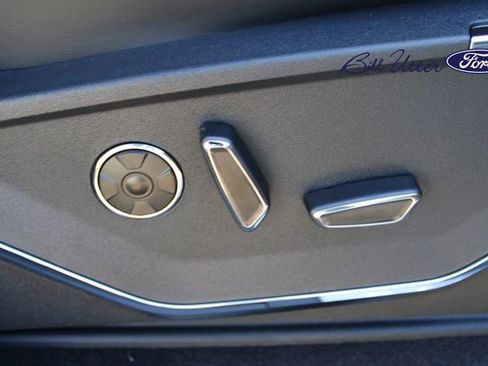 New 2025 Ford F150 Platinum w/ FX4 Off-Road Package image 10