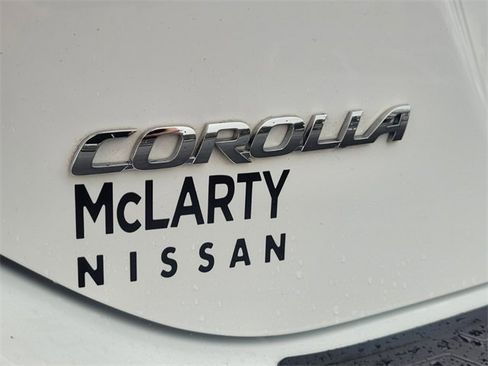 Used 2019 Toyota Corolla XSE image 14