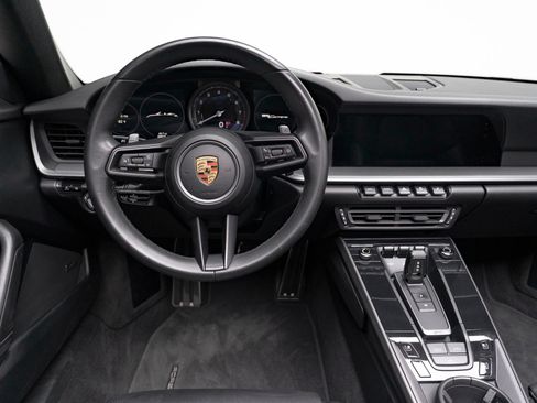 Used 2021 Porsche 911 Carrera image 24