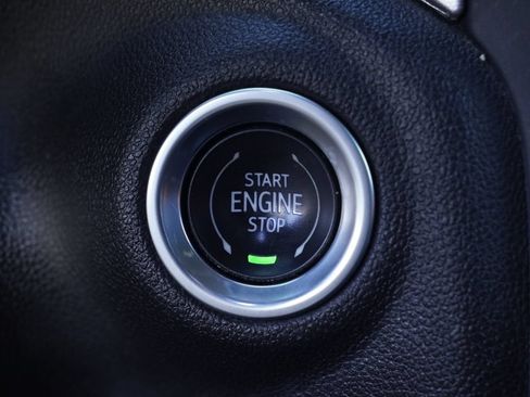 Used 2022 GMC Sierra 1500 Elevation AWD/4WD image 23