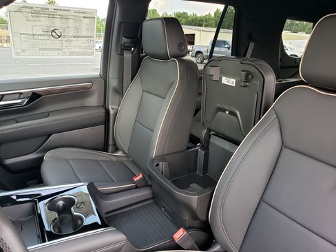New 2026 Chevrolet Tahoe Premier RWD image 31