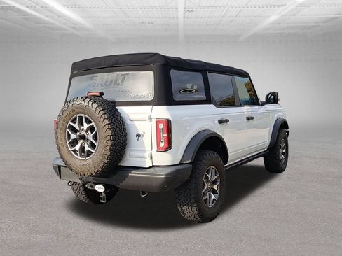 Used 2022 Ford Bronco Badlands AWD/4WD image 7