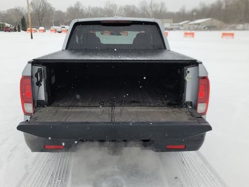 Used 2019 Honda Ridgeline Sport image 11