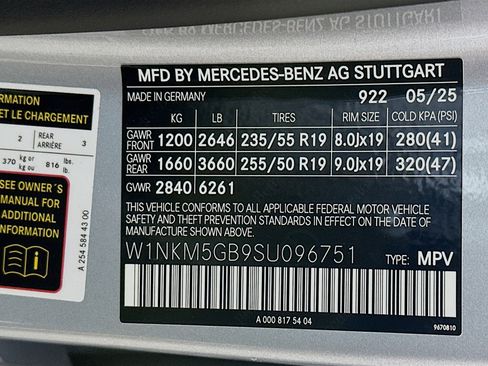 New 2025 Mercedes-Benz GLC 350e 4MATIC image 31