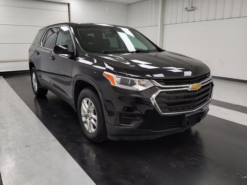 Used 2020 Chevrolet Traverse LS FWD image 13