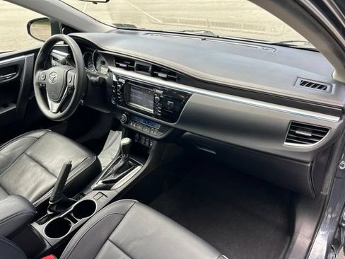 Used 2015 Toyota Corolla LE Premium FWD image 21