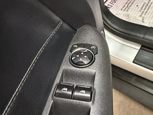 Used 2016 Ford Mustang Premium RWD image 17