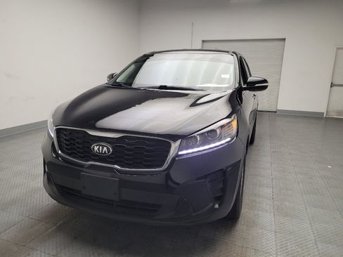 Used 2019 Kia Sorento LX image 15