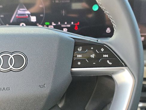 New 2025 Audi Q5 Prestige image 21