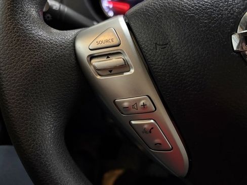 Used 2018 Nissan Versa SV image 32