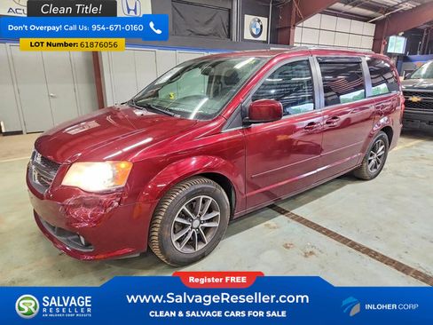 Used 2017 Dodge Grand Caravan SXT FWD image 1