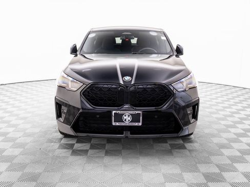 Certified 2025 BMW X2 xDrive28i w/ M Sport Package image 9