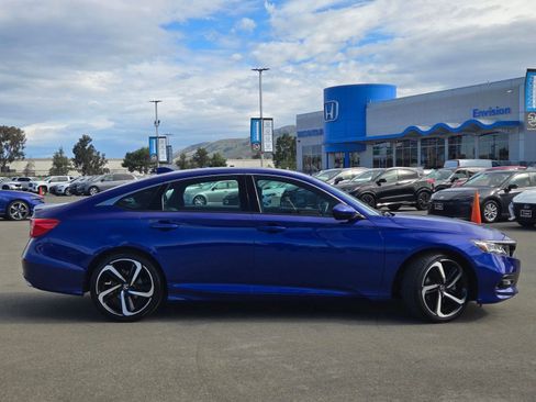 Used 2020 Honda Accord Sport image 8