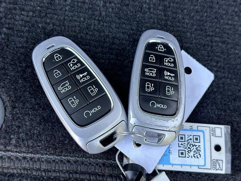 Used 2022 Hyundai Ioniq 5 Limited image 21