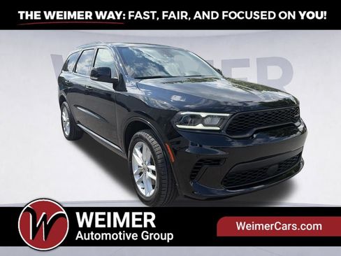 Used 2024 Dodge Durango GT AWD/4WD image 3