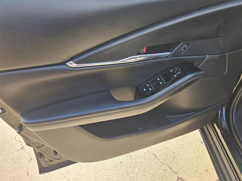 Used 2025 MAZDA CX-30 AWD 2.5 S w/ Preferred Package image 13