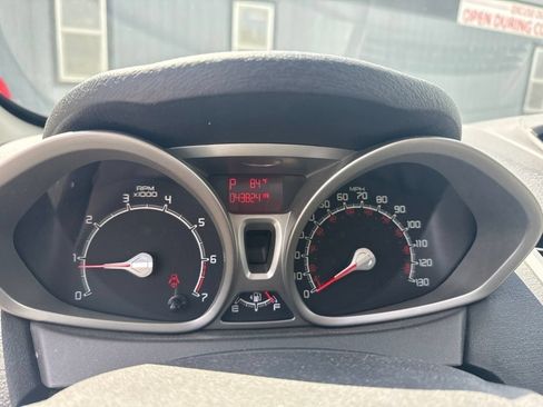 Used 2012 Ford Fiesta SE w/ Super Fuel Economy Pkg FWD image 20