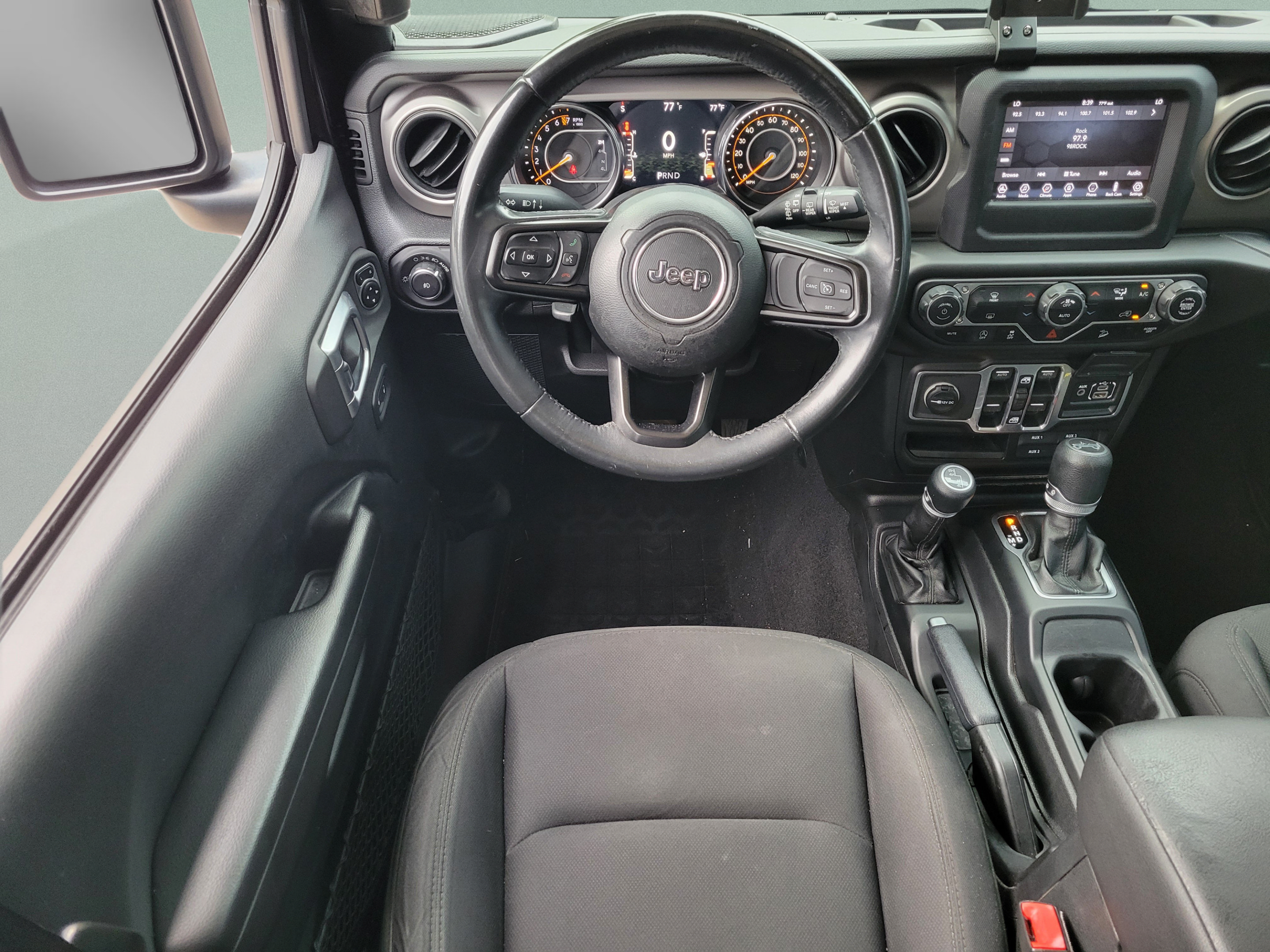 Used 2018 Jeep Wrangler Unlimited Sport S AWD/4WD image 11