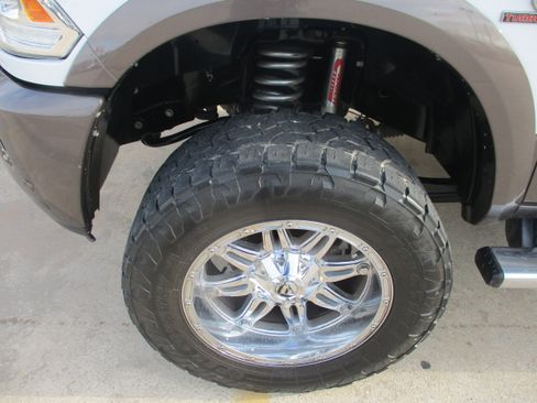 Used 2018 RAM 2500 Longhorn w/ Convenience Group image 3