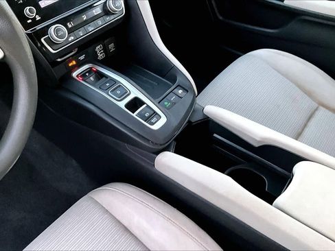Used 2022 Honda Insight EX image 17