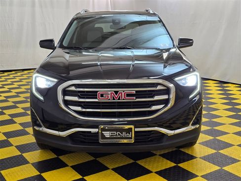 Used 2020 GMC Terrain SLT w/ Preferred Package image 8
