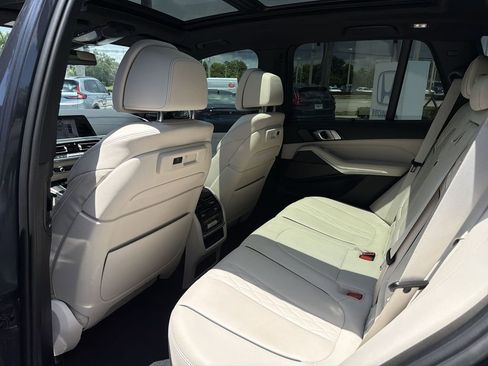 Used 2021 BMW X5 M50i w/ Executive Package AWD/4WD image 23