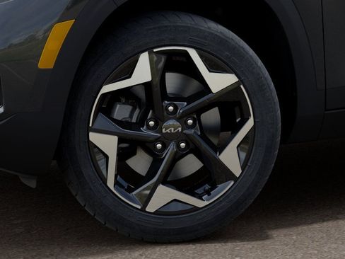 New 2026 Kia Seltos EX AWD/4WD image 9