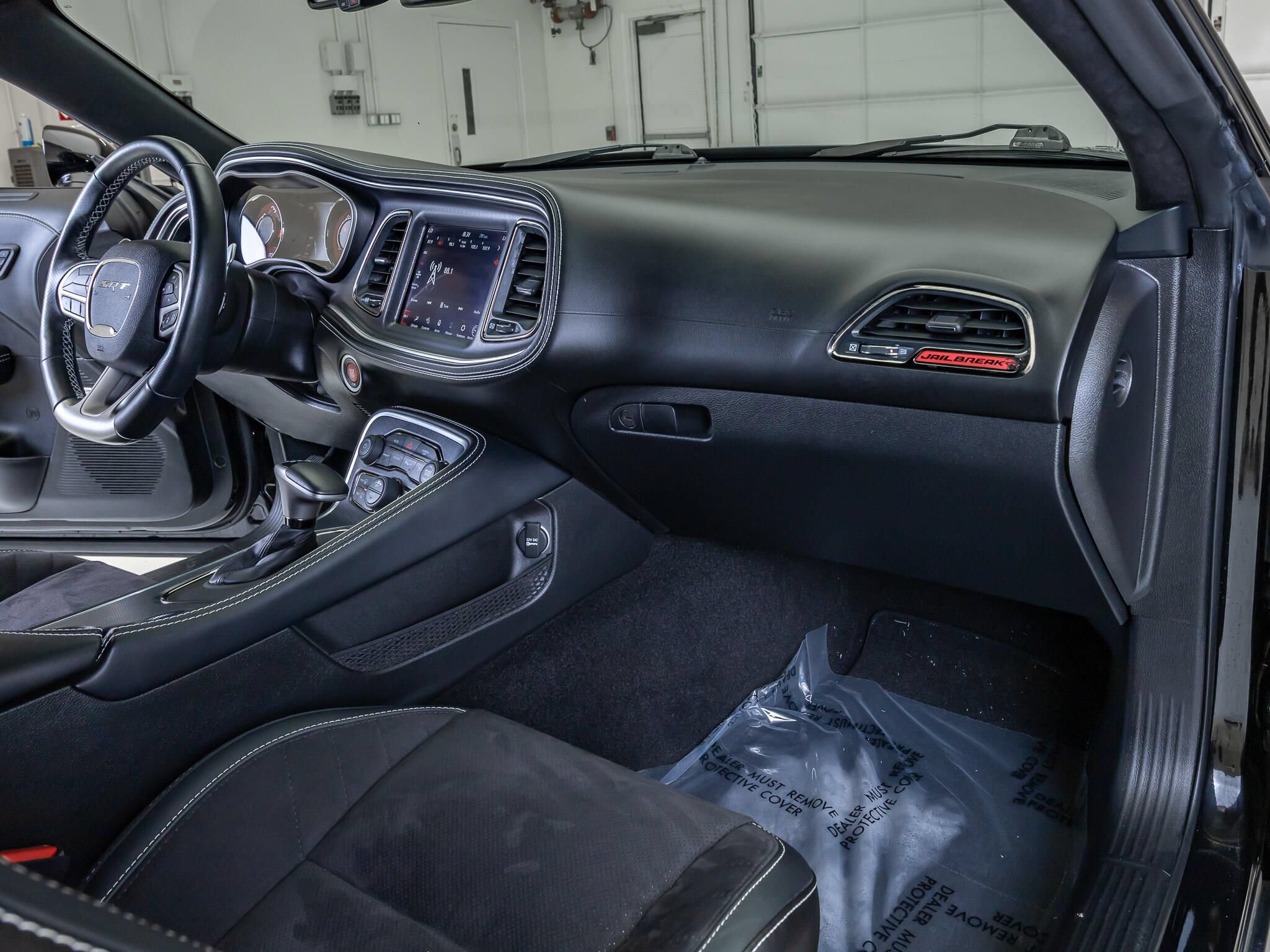 Used 2023 Dodge Challenger SRT Hellcat w/ Driver Convenience Group RWD image 13