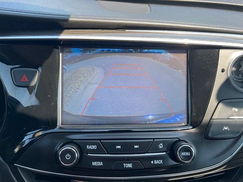 Used 2018 Buick Envision Premium AWD/4WD image 37
