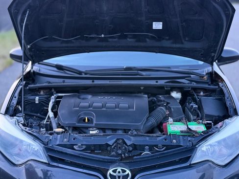 Used 2015 Toyota Corolla L FWD image 28