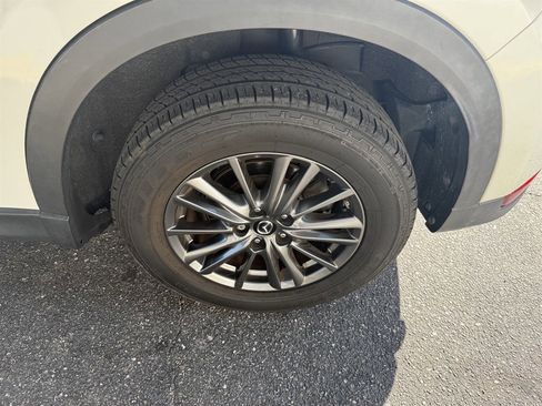 Used 2019 MAZDA CX-5 Sport image 10