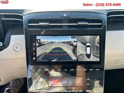 Used 2023 Hyundai Tucson Limited AWD/4WD image 17