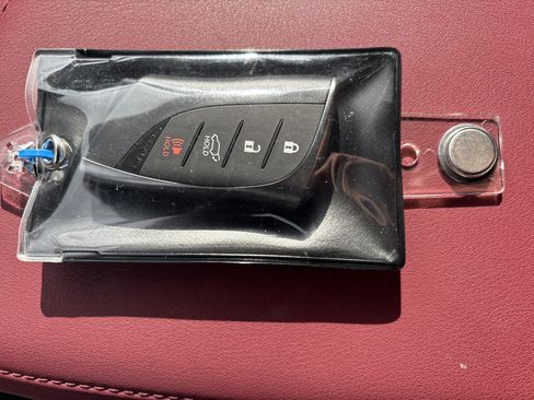 Used 2024 Lexus NX 450h+ AWD w/ Luxury Package image 36