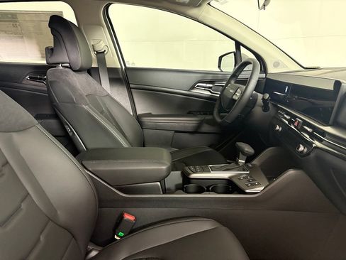 New 2026 Kia Sportage SX FWD image 14