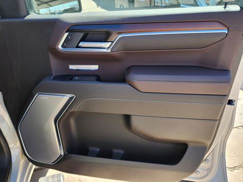 New 2026 GMC Sierra 1500 Denali w/ Denali Reserve Package image 37