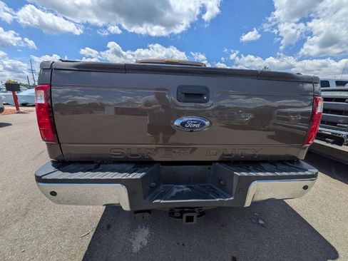 Used 2015 Ford F350 Lariat w/ Lariat Ultimate Package RWD image 5