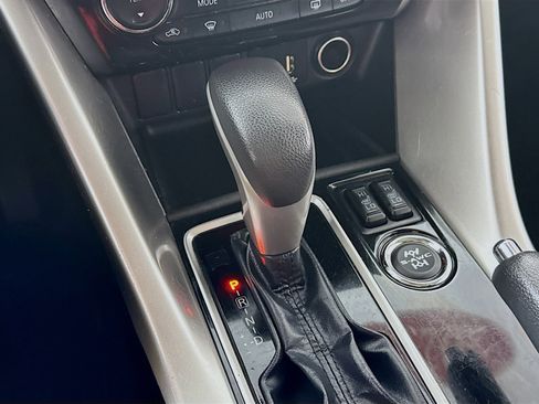 Used 2023 Mitsubishi Eclipse Cross LE image 17