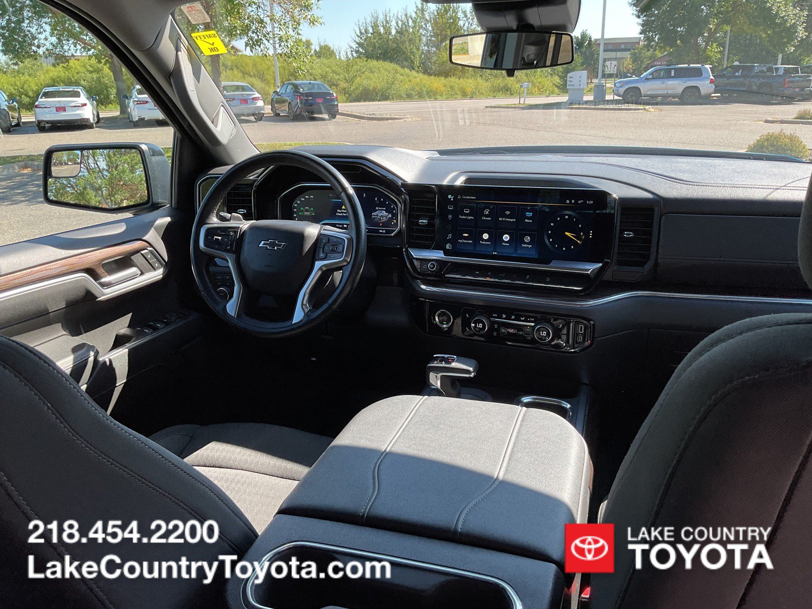 Used 2023 Chevrolet Silverado 1500 RST w/ Z71 Off-Road Package AWD/4WD image 21