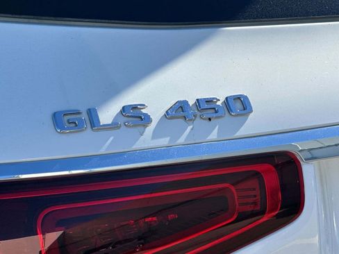 Used 2022 Mercedes-Benz GLS 450 4MATIC image 22