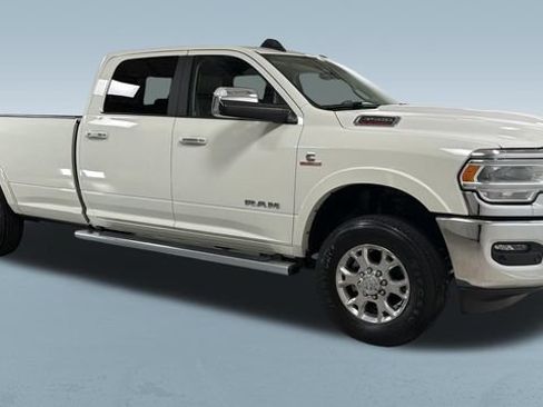 Used 2021 RAM 3500 Laramie w/ Cold Weather Group AWD/4WD image 3