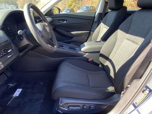 New 2025 Honda Accord SE image 13