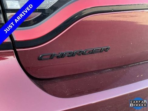 Used 2021 Dodge Charger SXT w/ Blacktop Package RWD image 11