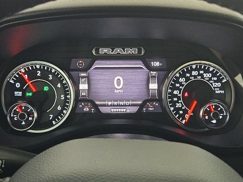Used 2023 RAM 1500 Lone Star AWD/4WD image 17