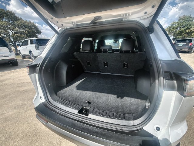 Certified 2025 Chevrolet Equinox LT w/ Convenience Package II FWD image 25