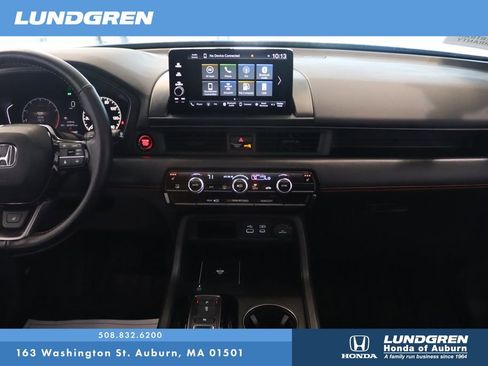 Used 2024 Honda Pilot TrailSport image 26