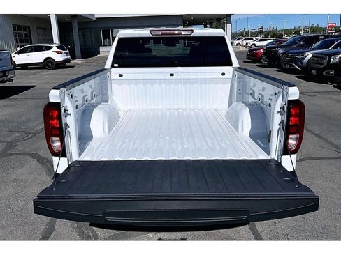 Used 2025 GMC Sierra 1500 Elevation w/ X31 Off-Road Package AWD/4WD image 7